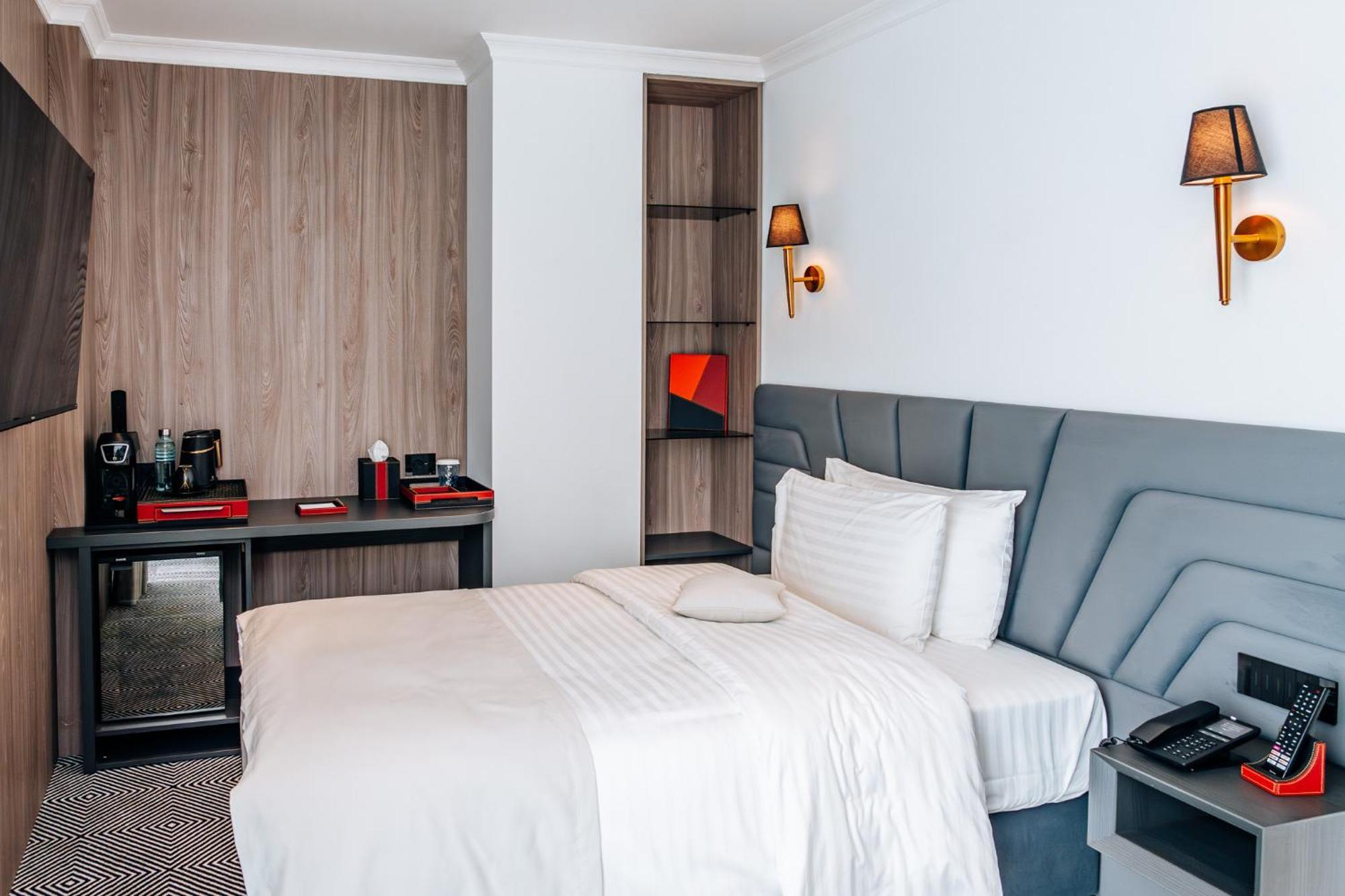Sky Airport Hotel Cluj-Napoca Rum bild