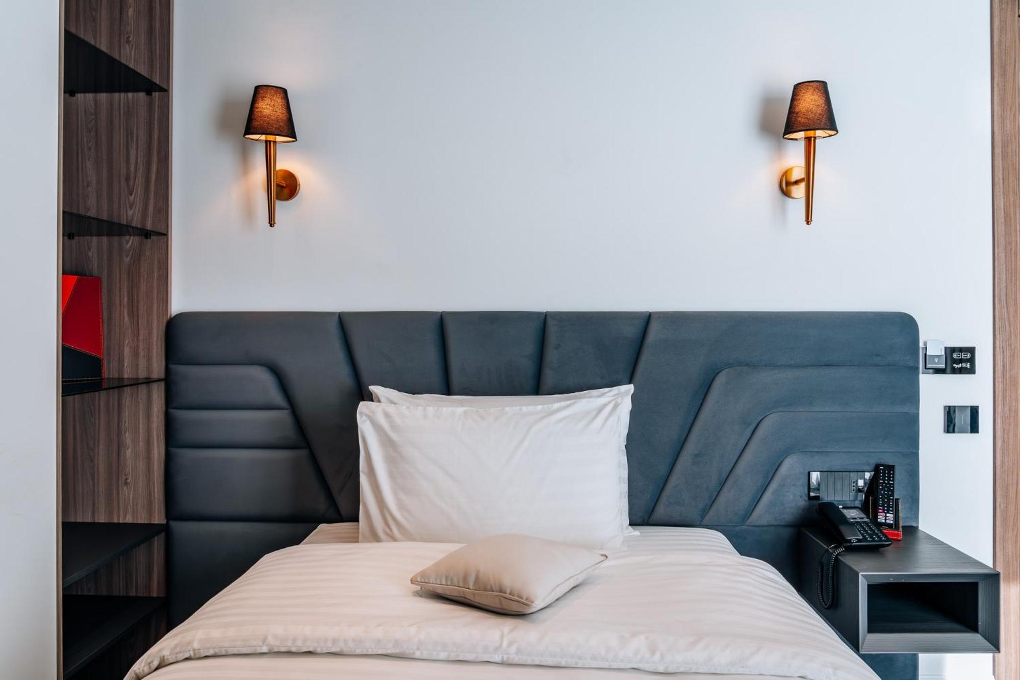 Sky Airport Hotel Cluj-Napoca Rum bild